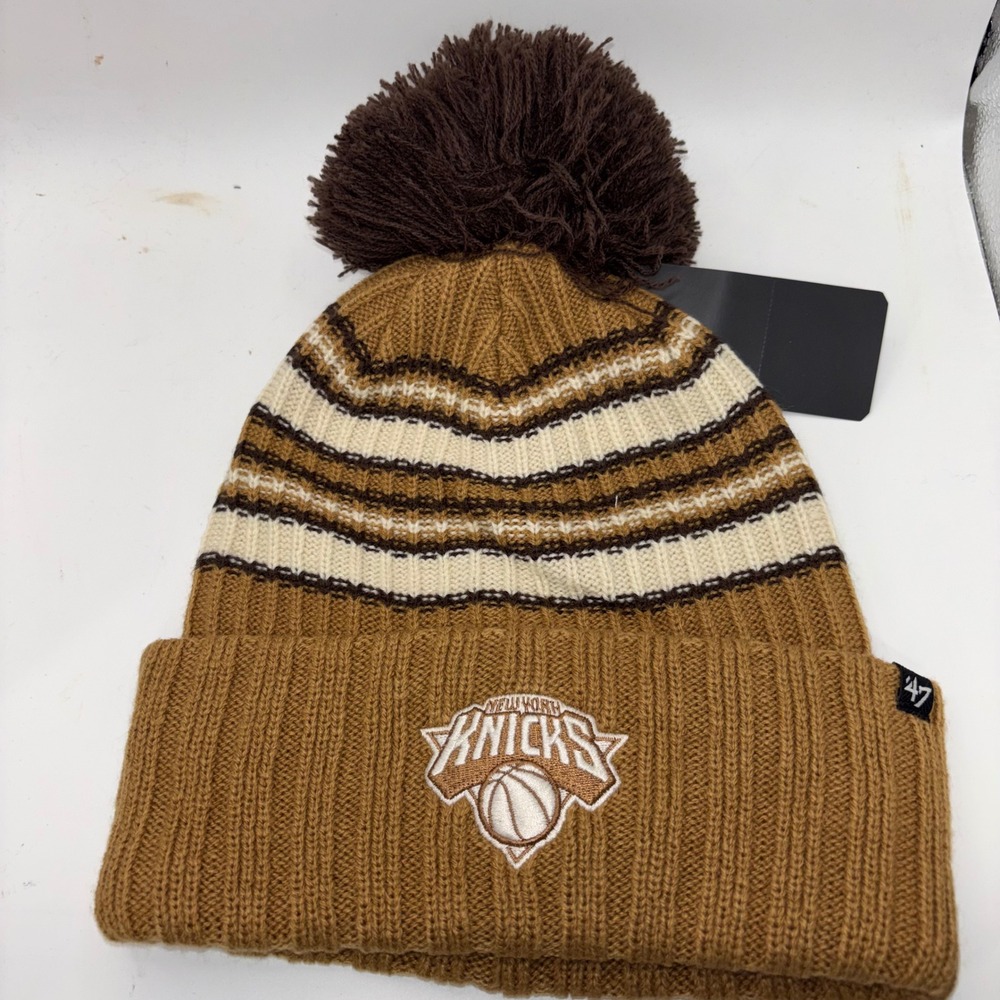 47 Brand New York Knicks NBA Cuffed Knit Beanie Pom Hat Brown Tan Striped NWT